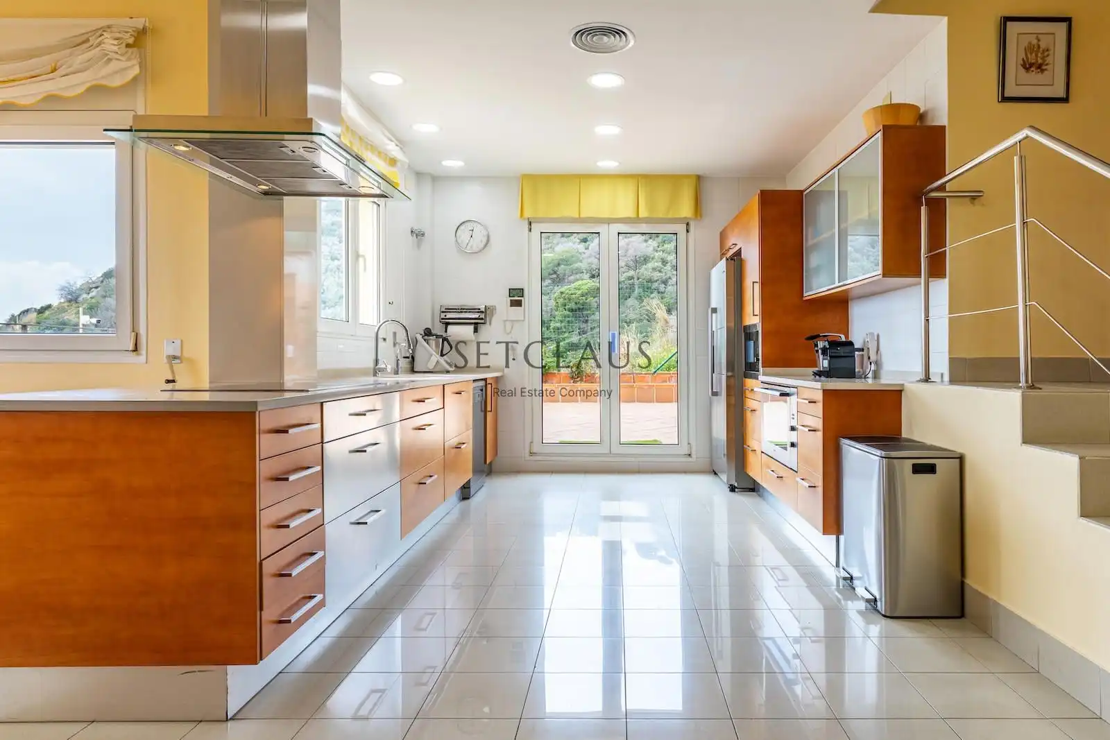Cocina de Casa o chalet en venta en Badalona con Aire acondicionado, Calefacción y Jardín privado
