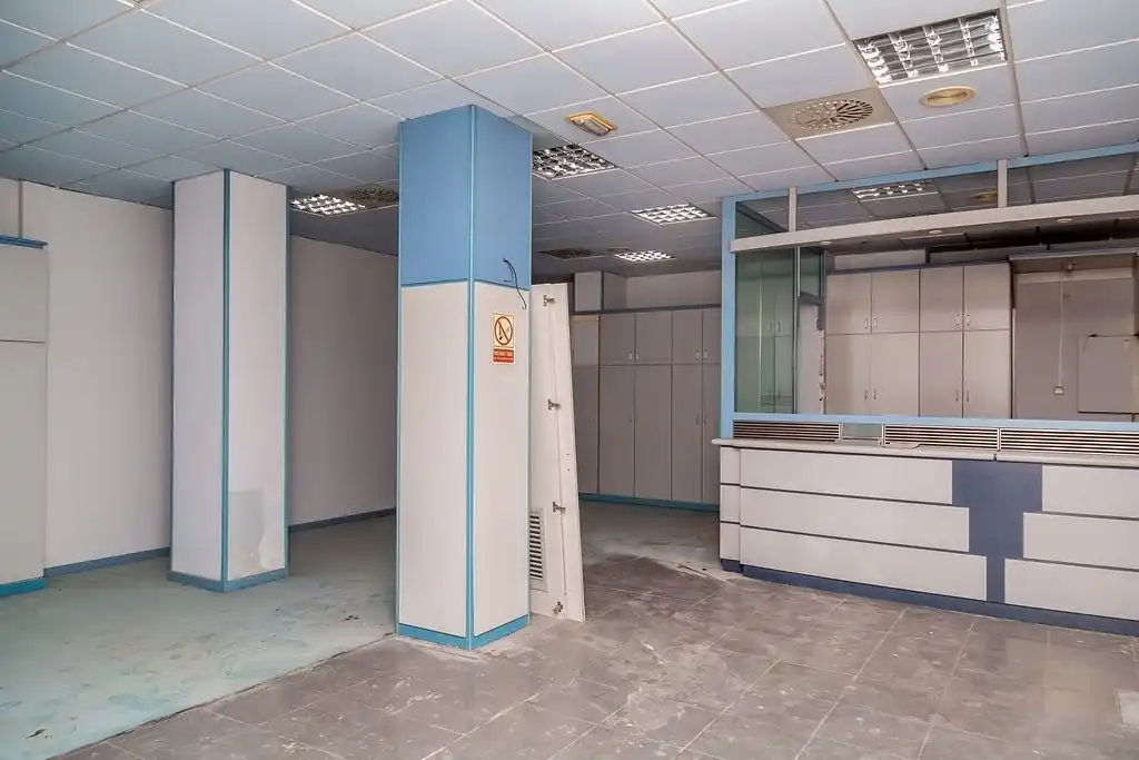 Local comercial en venda a C/ Valle de Arán, imagen 7