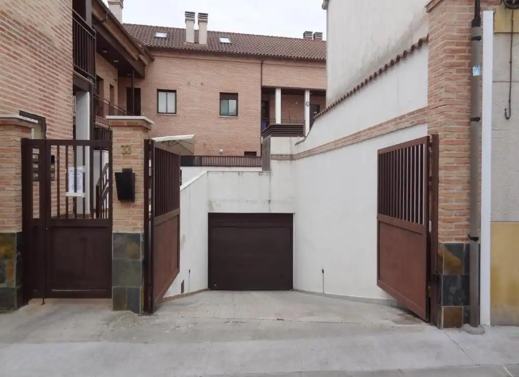 Vista exterior de Traster en venda en Torrejón de Velasco