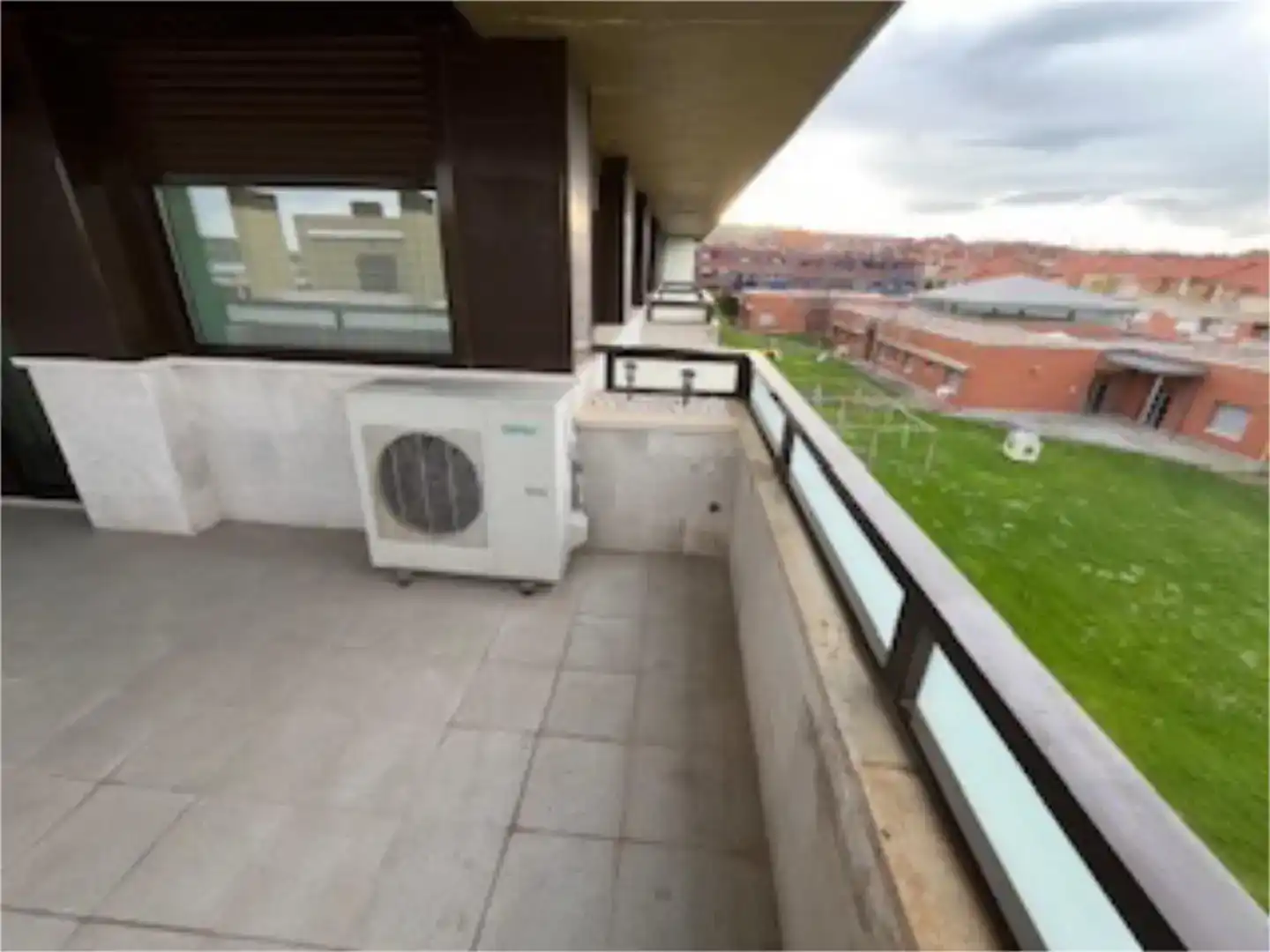 Terrassa de Pis en venda en Lardero amb Aire condicionat, Parquet i Traster