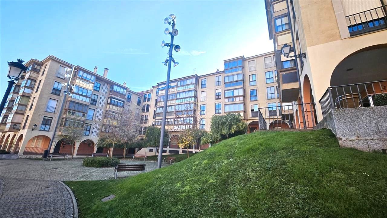 Exterior view of Box room for sale in Soria Capital 