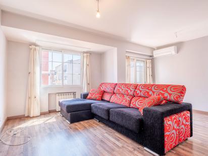 Living room of Flat for sale in  Zaragoza Capital  with Heating, Terrace and Balcony