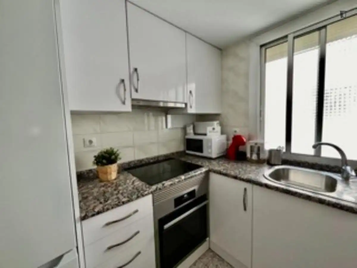 Habitación en Barrio del Ave