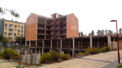 Foto 3 de Apartamento en venta en Urbanizable S-1.4, Haro, La Rioja