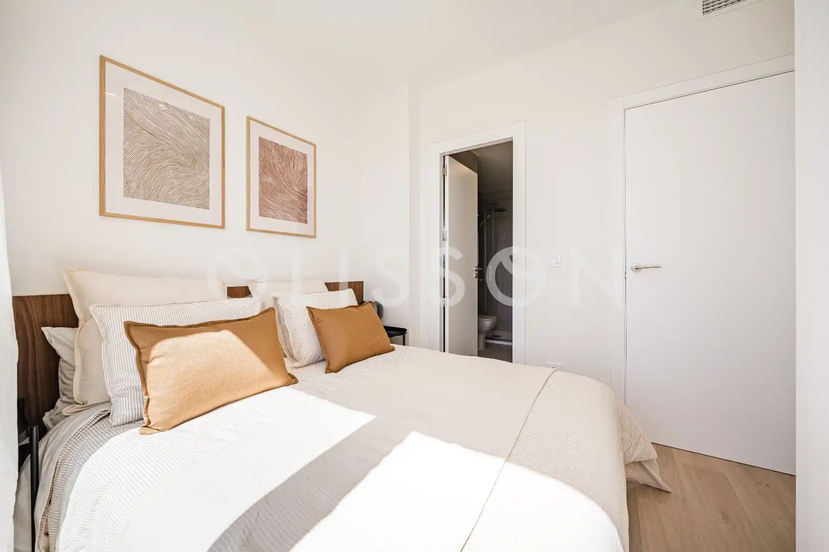 Habitación de Piso en venta en Madrid con Aire acondicionado, Calefacción y Jardín privado