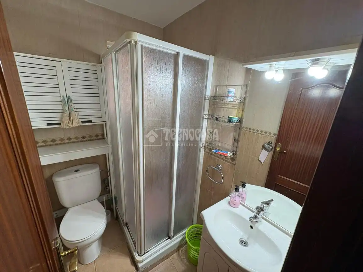 Baño de Piso en venta en Alicante / Alacant