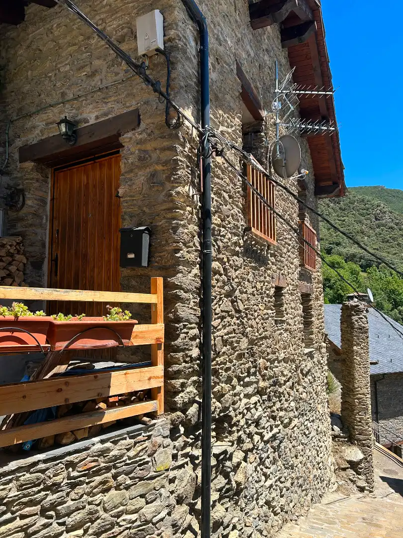 Houses for sale in Carrer Unica-aidi, 5, Llavorsí