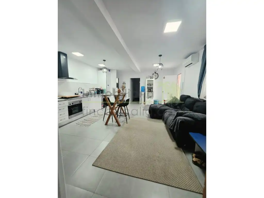 Casa rústica con piscina en venta en Plaza Fabriques, imagen 9