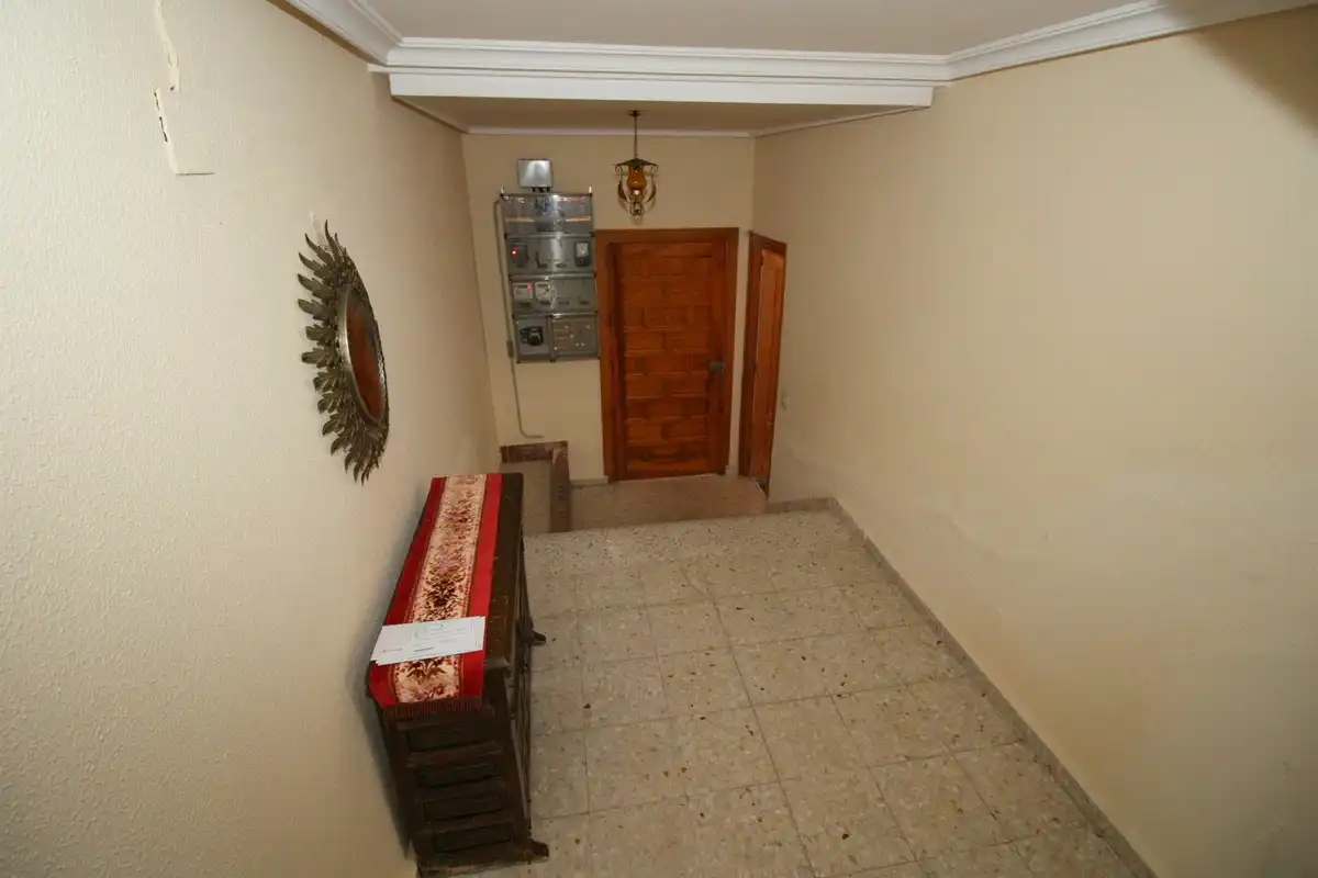 Piso en venta en Arenas de San Pedro con Calefacción, Terraza y Amueblado