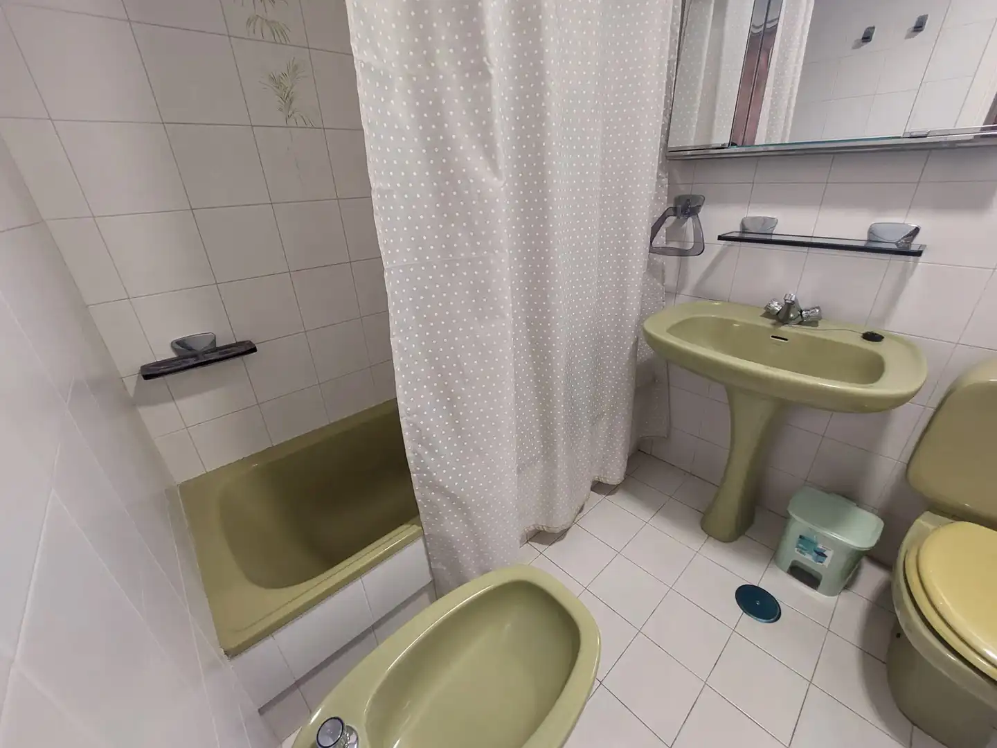 Badezimmer von Wohnung zum Verkauf in Fuengirola mit Klimaanlage, Möbliert und Waschmaschine