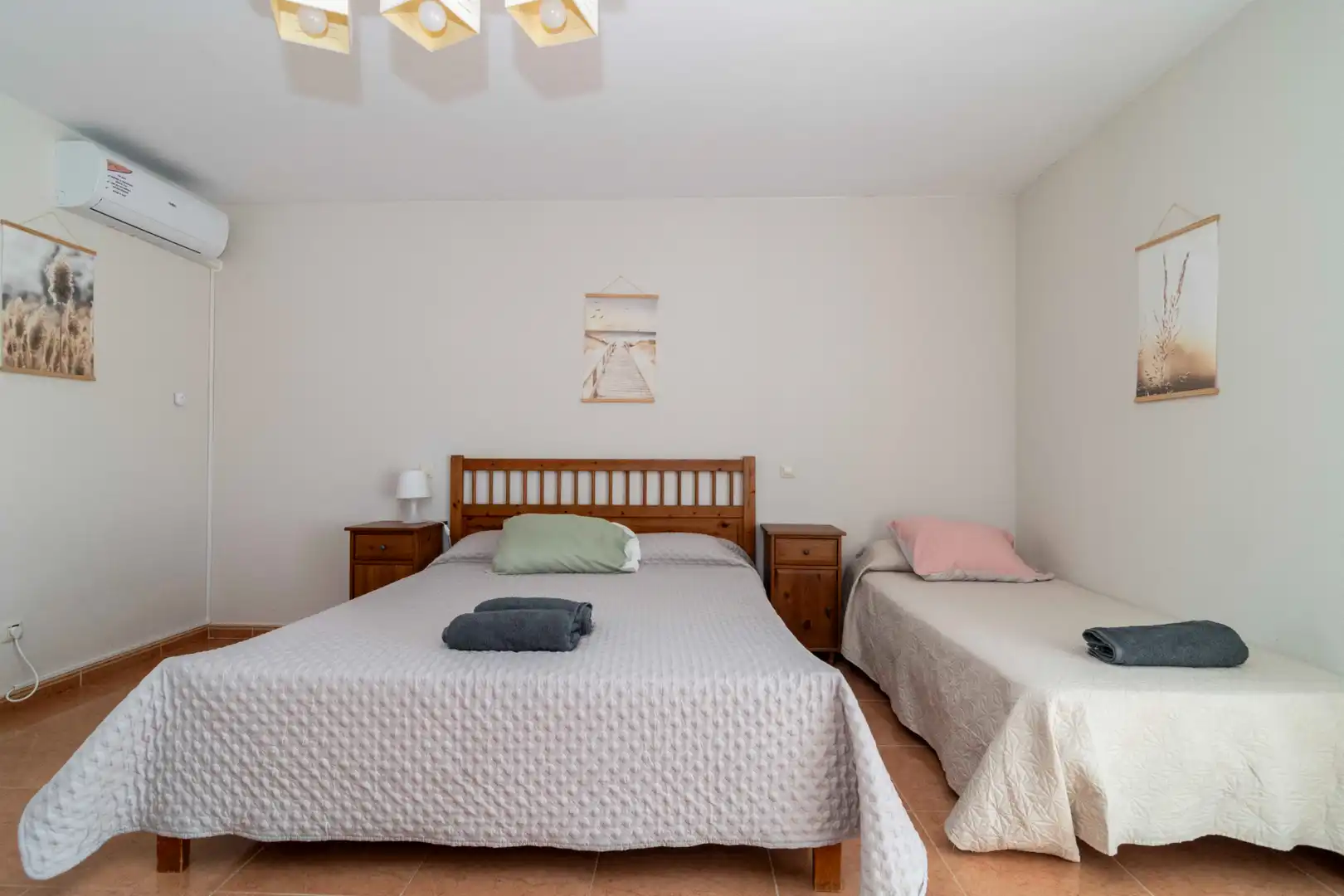 Habitación de Casa o chalet en venta en Méntrida con Aire acondicionado, Calefacción y Jardín privado