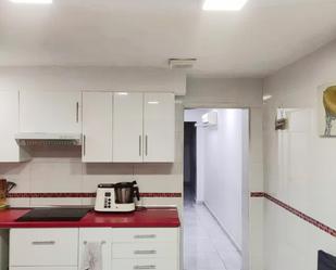 Cuina de Pis en venda en Alquerías del Niño Perdido amb Aire condicionat, Terrassa i Moblat