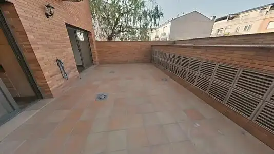 Terrassa de Pis en venda en Santa Perpètua de Mogoda amb Calefacció, Terrassa i Alarma