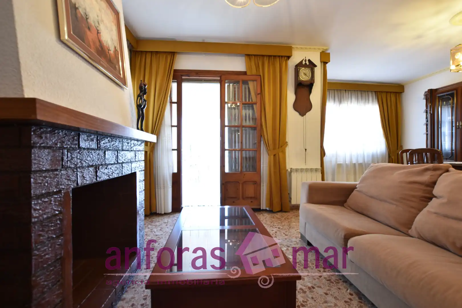 Sala de estar de Piso en venta en Torredembarra con Calefacción, Terraza y Amueblado
