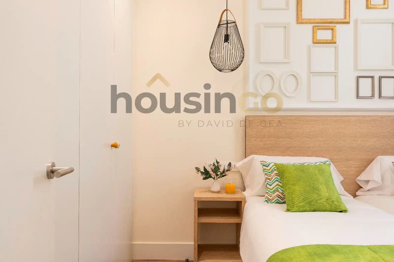 Bedroom of Flat for rent in Madrid  with Air Conditioner, Heating and Terrace