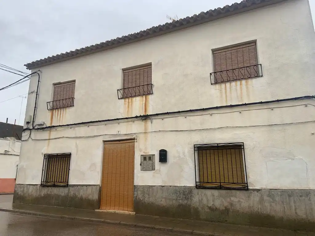 Casa en venta en Calle San Luis 17