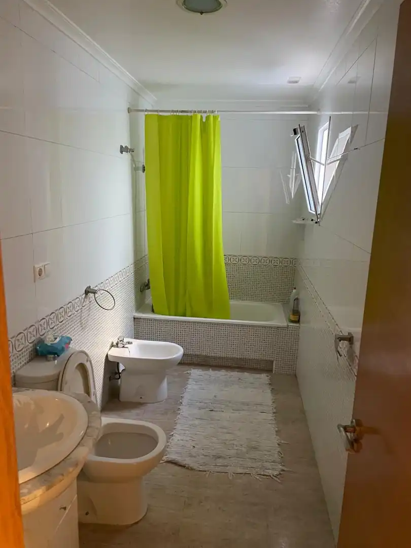 Flat for sale in Calle Valle Inclán, San Isidro