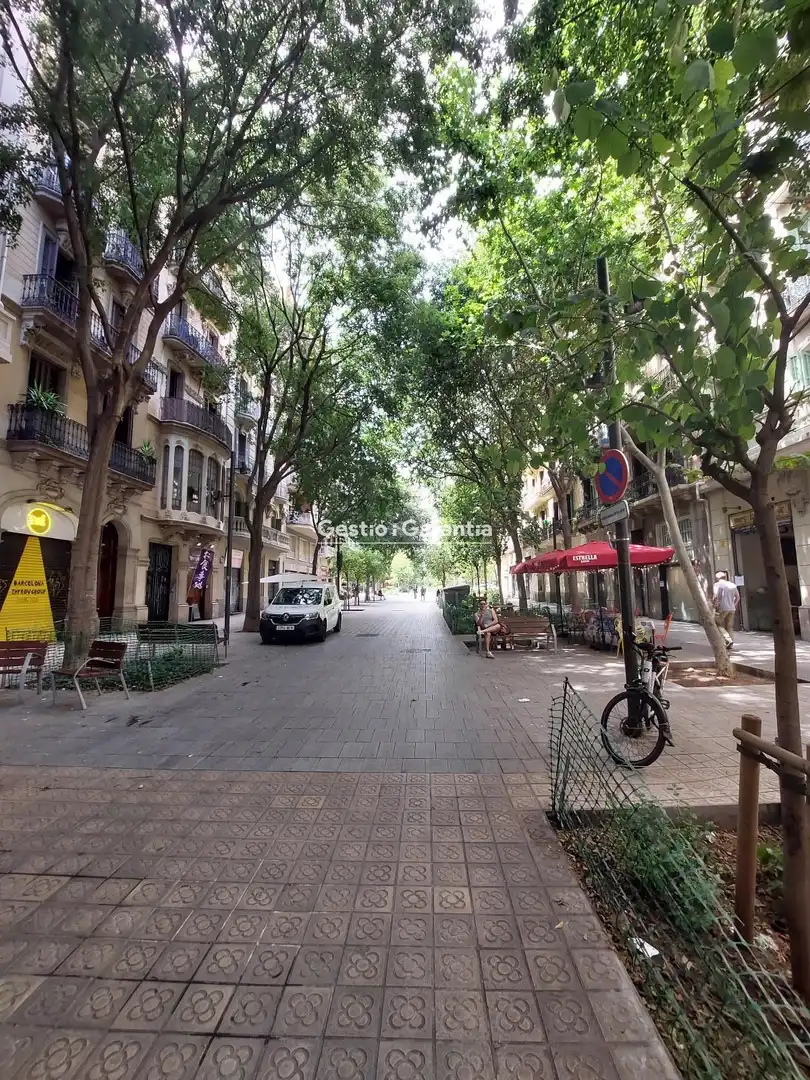 Local comercial de lloguer a Comte Borrell, imagen 26