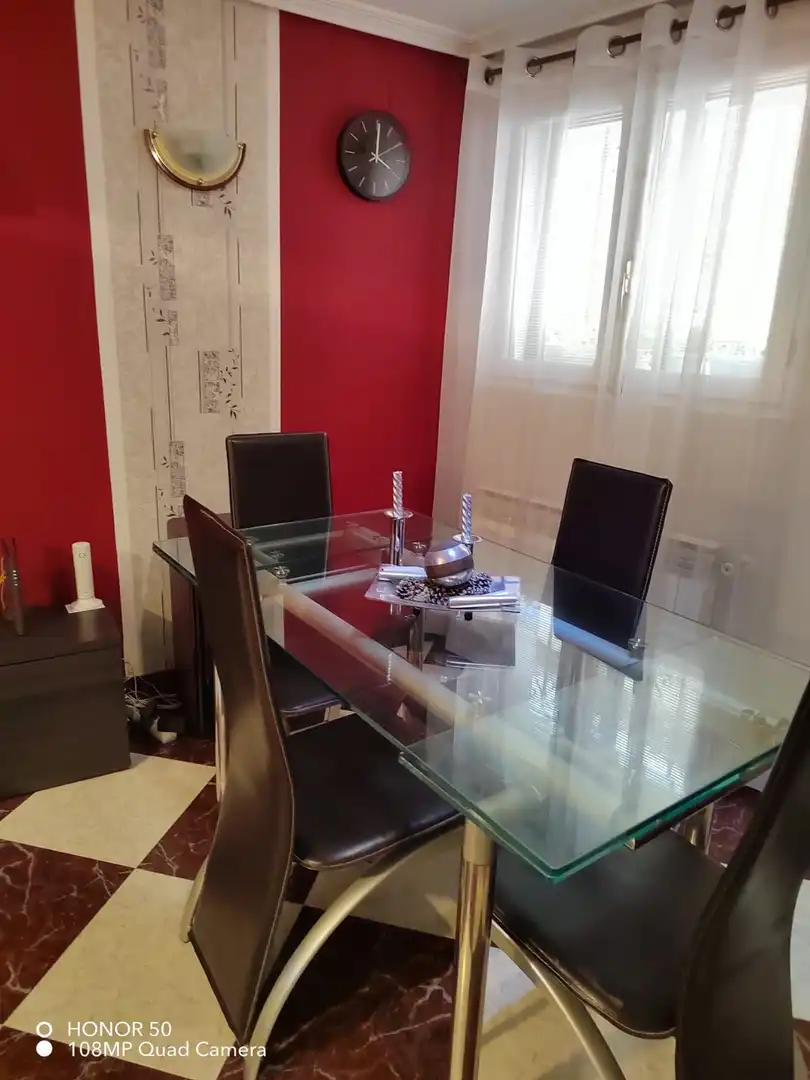 Menjador de Casa adosada en venda en Cardeñajimeno amb Calefacció, Parquet i Traster