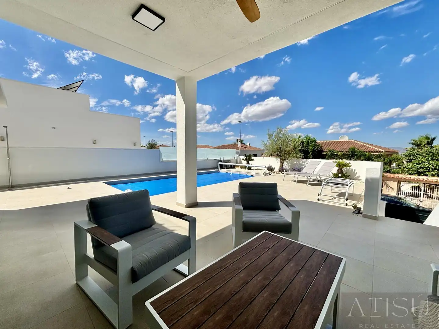 Chalet con piscina en venta en Ciudad Quesada, imagen 2