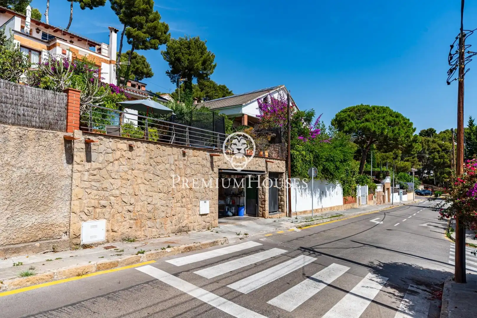 Exterior view of Houses for sale in Castelldefels  with Heating, Private garden and Terrace