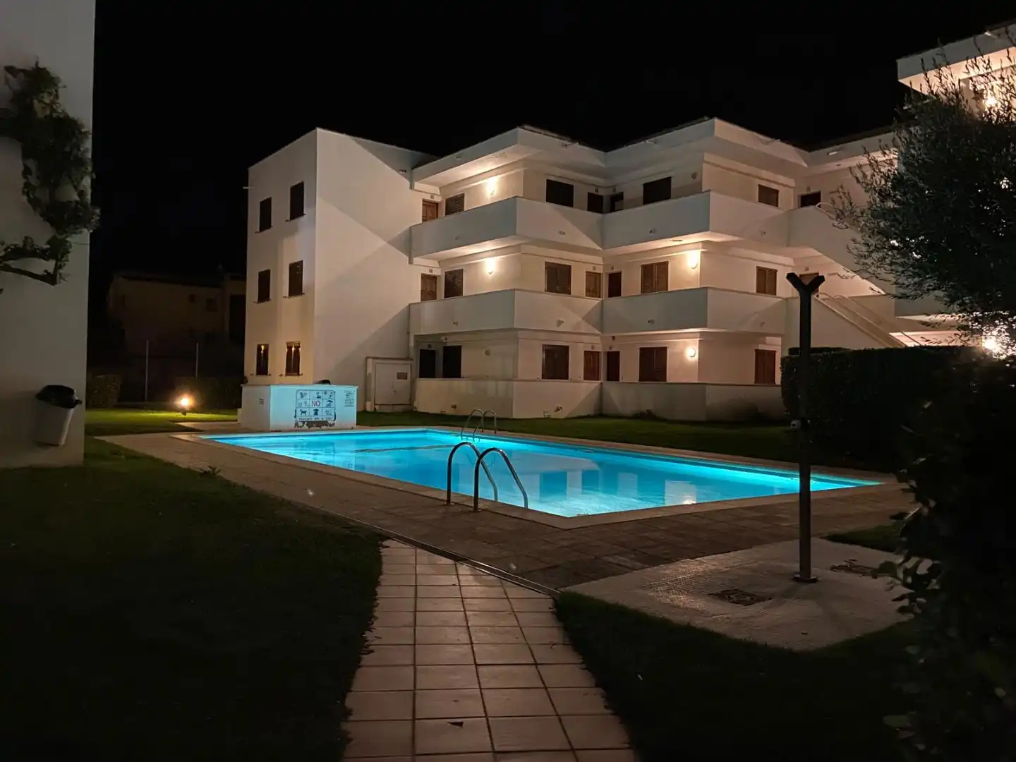 Apartamento con piscina en venta en Carrer Fondo 9, imagen 17
