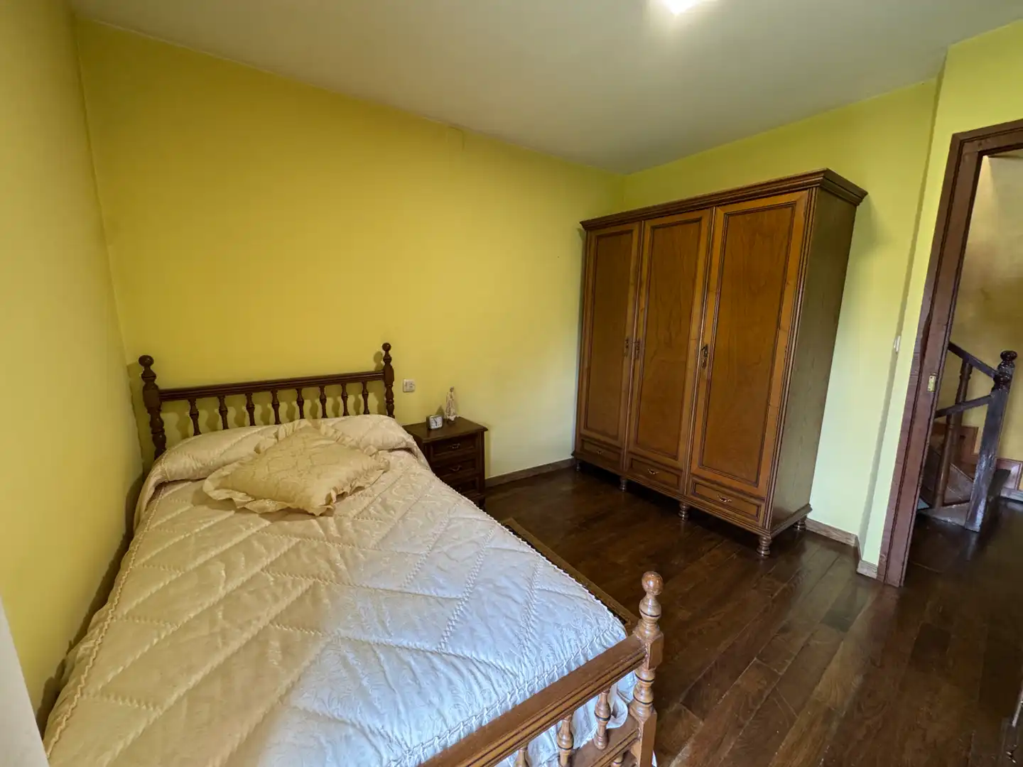 Habitación de Finca rústica en venta en Candamo con Calefacción, Trastero y Amueblado
