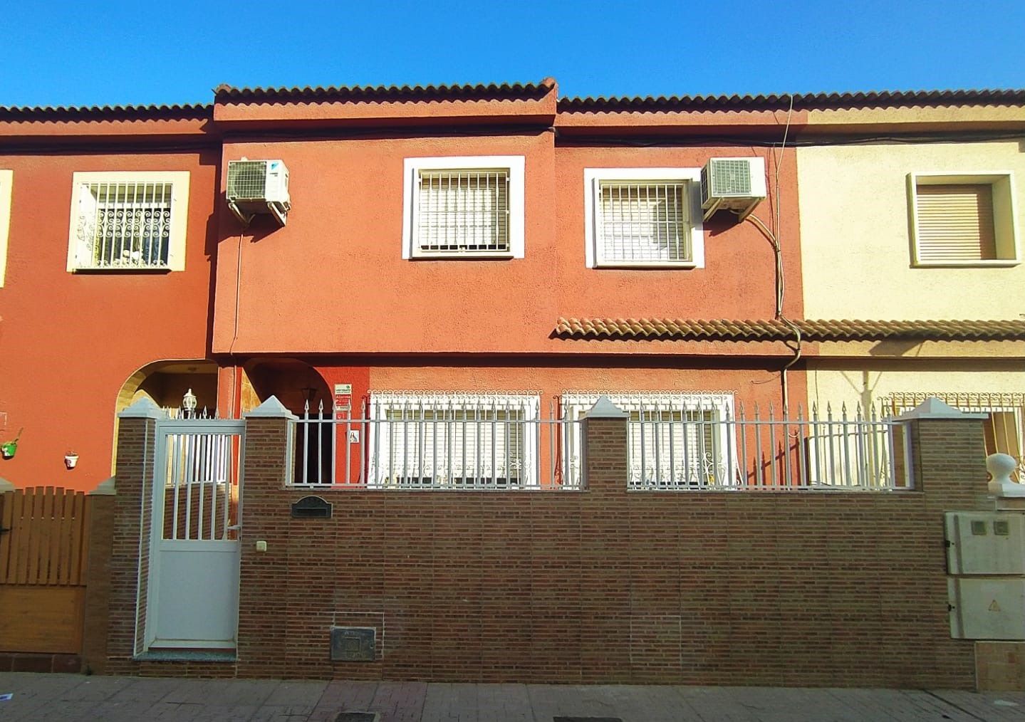 Exterior view of Duplex for sale in Cartagena  with Air Conditioner
