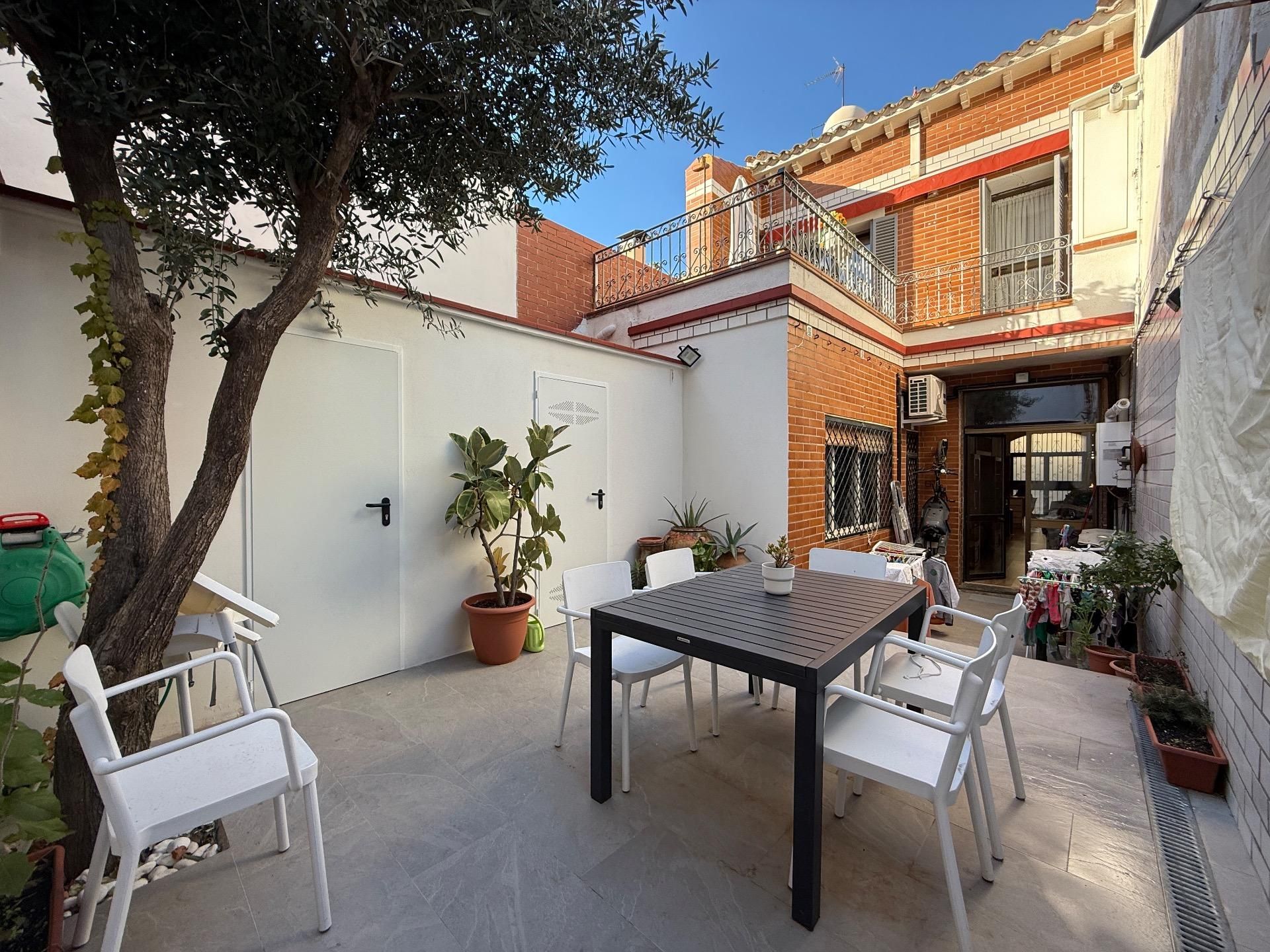 Terrace of Planta baja for sale in El Masnou  with Air Conditioner and Terrace