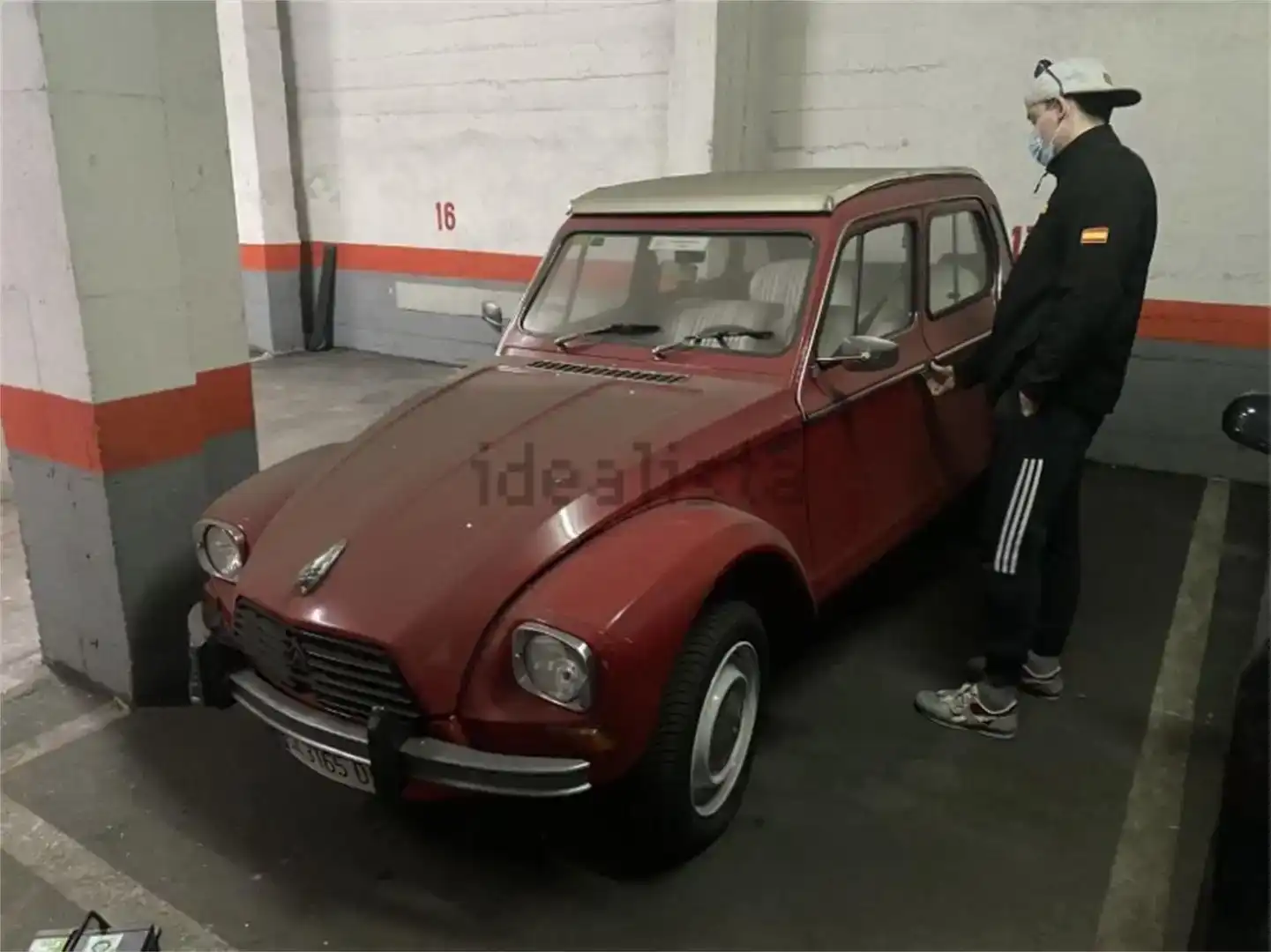 Exterior view of Garage for rent in Madrid