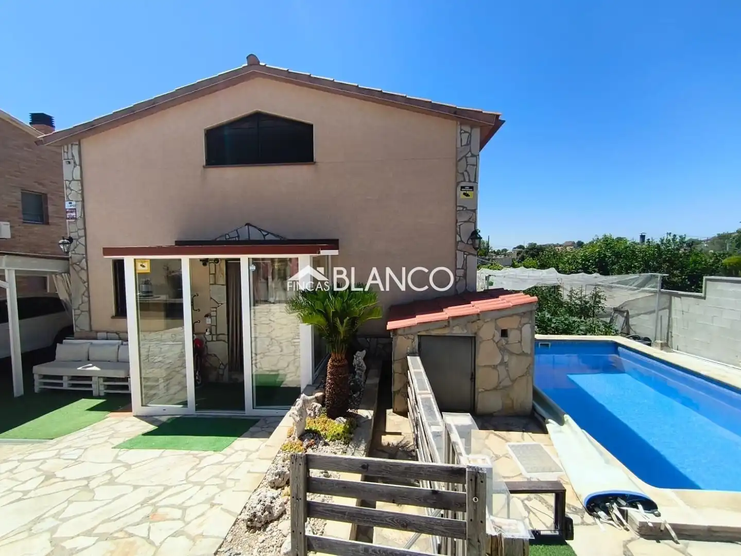 Exterior view of Houses for sale in Piera  with Heating and Swimming Pool