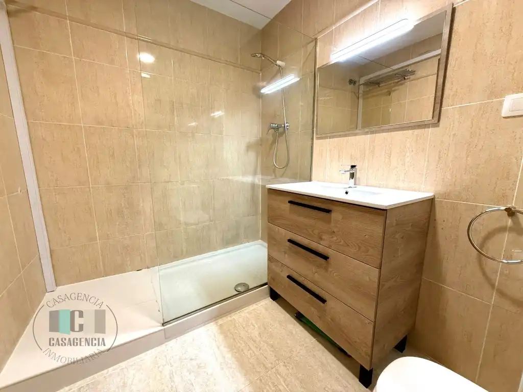 Flat with lift to rent in Calle Miguel Peris I Segarrra 60, imagen 17