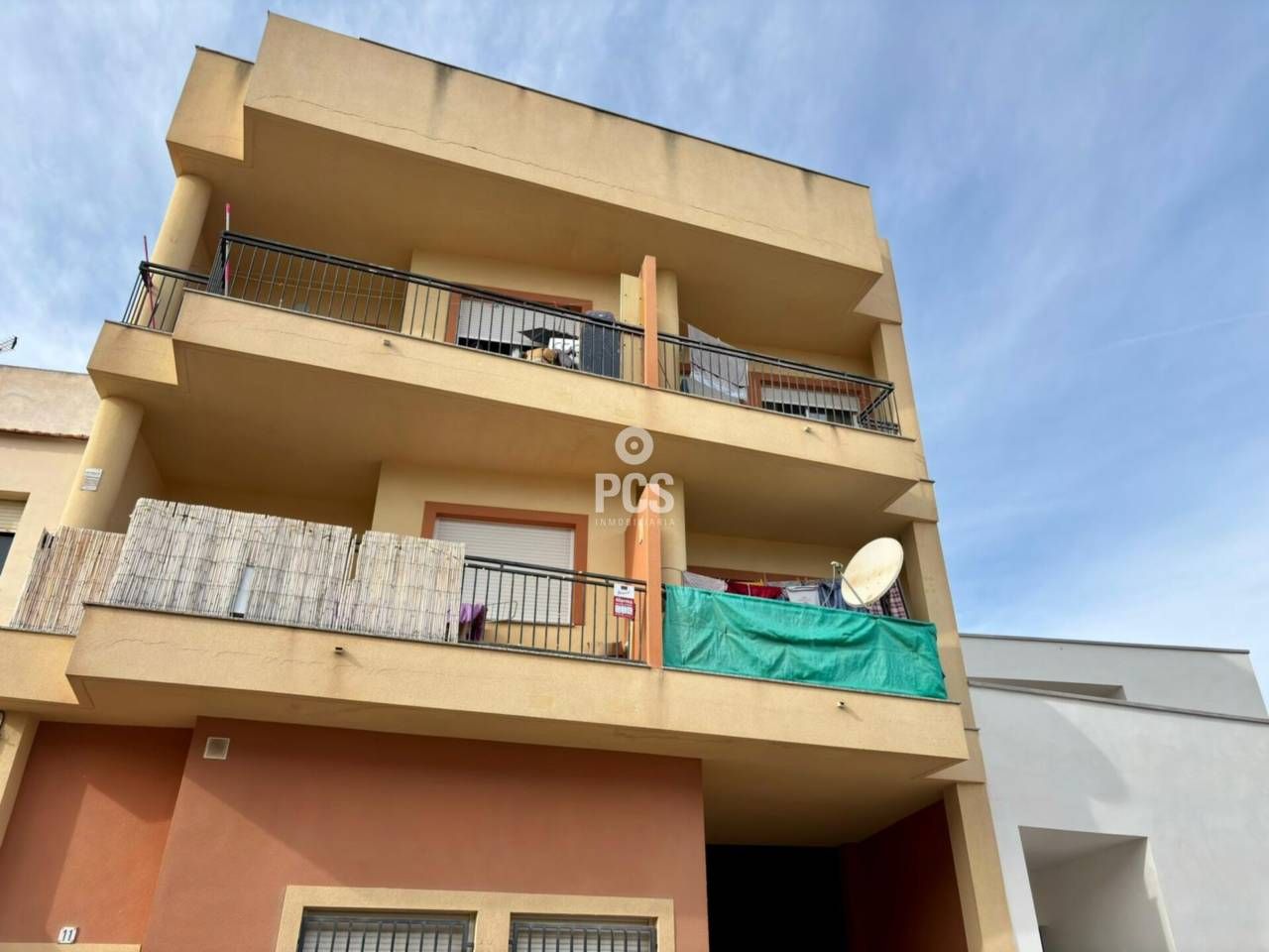 Vista exterior de Garatge en venda en Totana