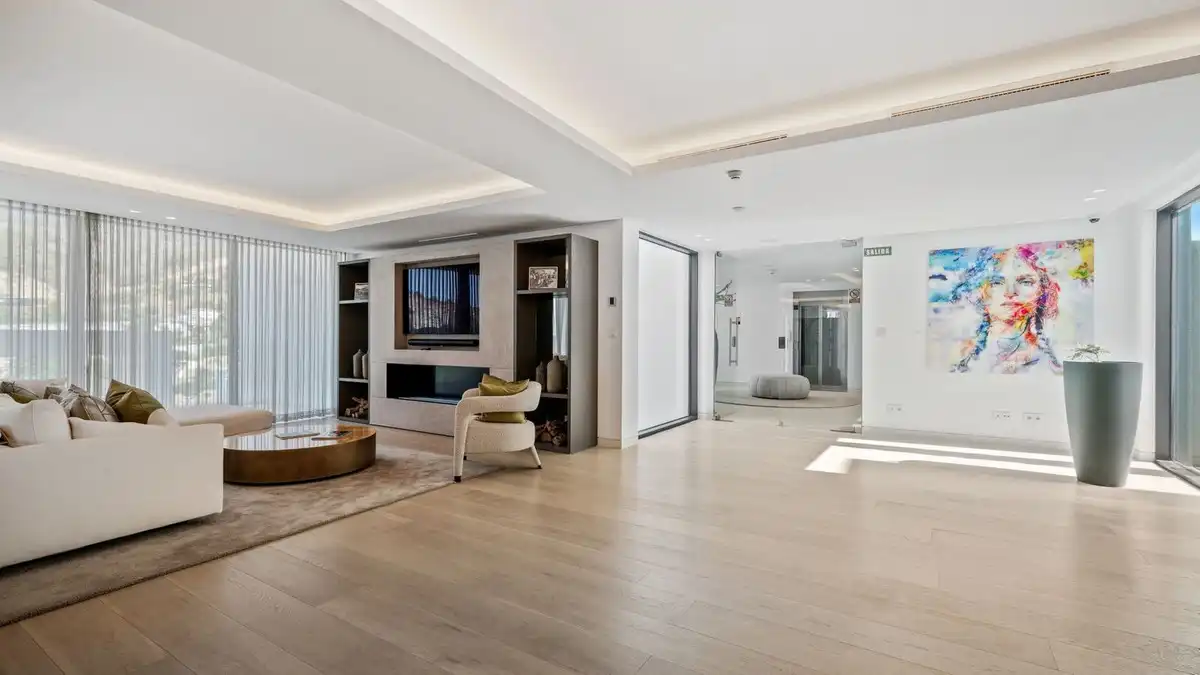 Sala de estar de Piso en venta en Marbella con Terraza y Piscina
