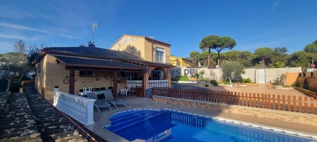 Casa-chalet en Venta en La Goba