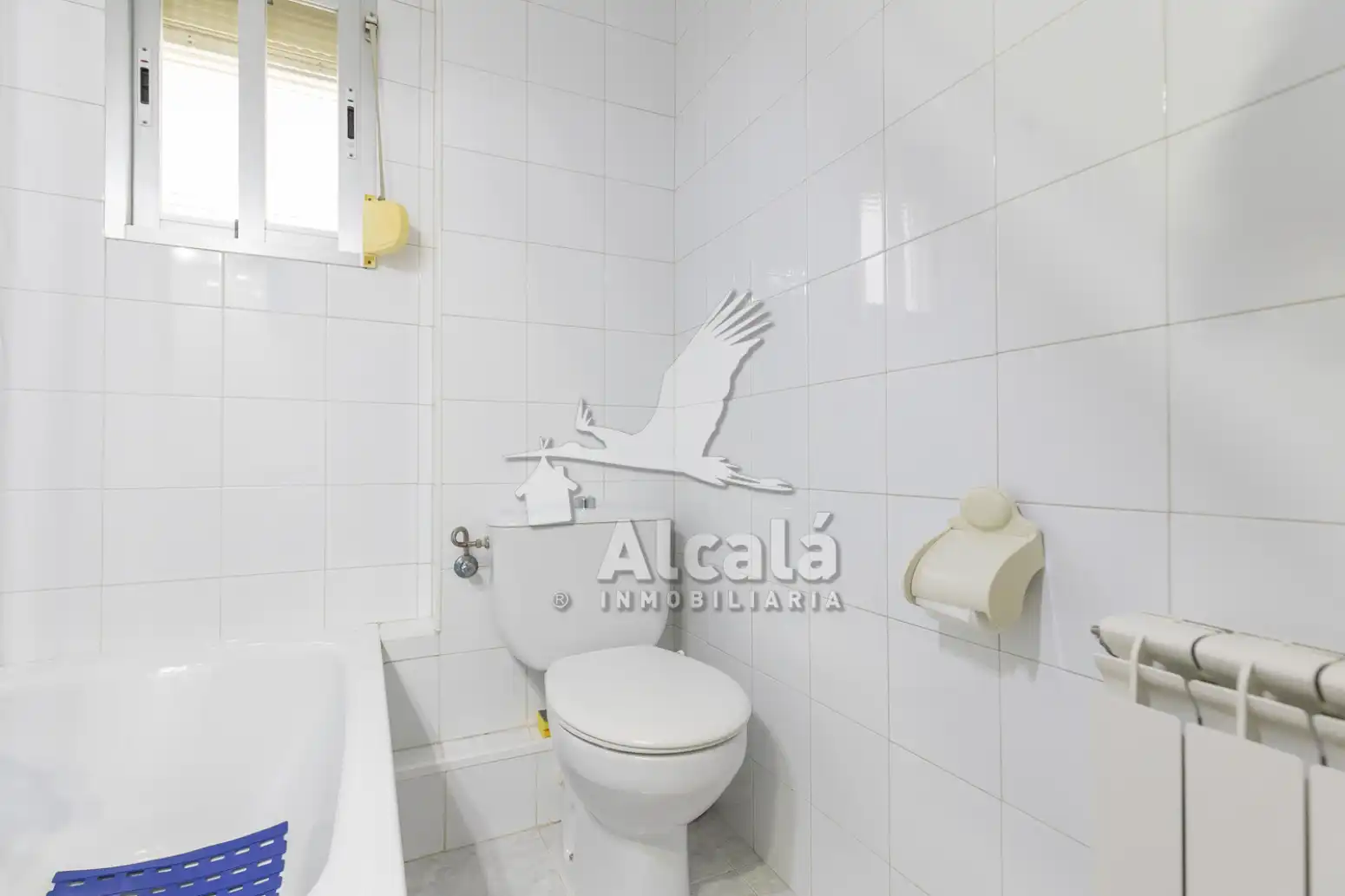 Bathroom of Flat for sale in Alcalá de Henares  with Heating and Terrace