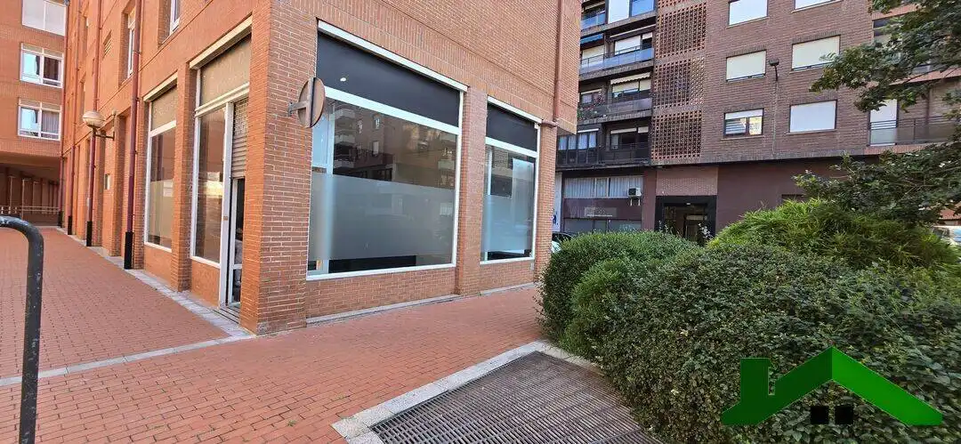 Exterior view of Commercial properties for sale in Bilbao 