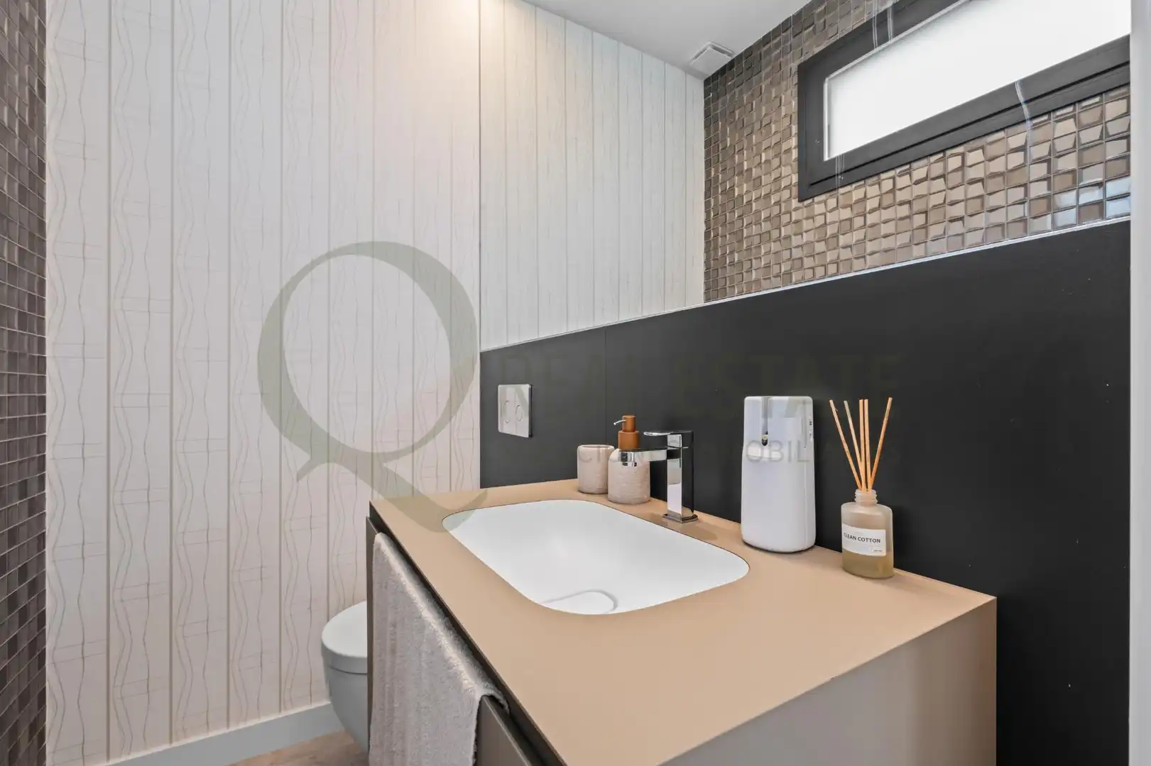 Baño de Casa o chalet en venta en Benidorm con Aire acondicionado, Calefacción y Jardín privado