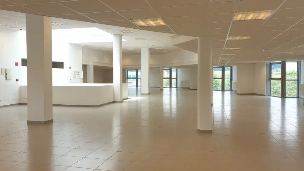 Oficina en venta en Culleredo con Internet