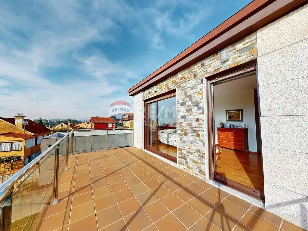 Terrace of Houses for sale in Vigo   with Heating, Private garden and Parquet flooring