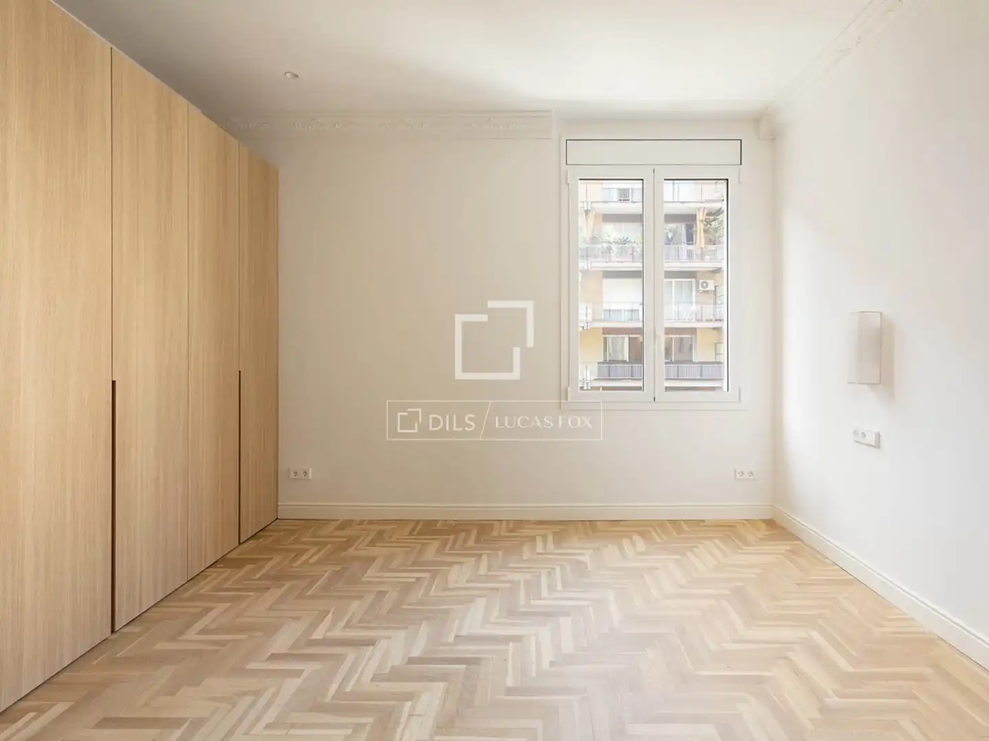 Bedroom of Flat for sale in Barcelona  with Air Conditioner, Heating and Parquet flooring