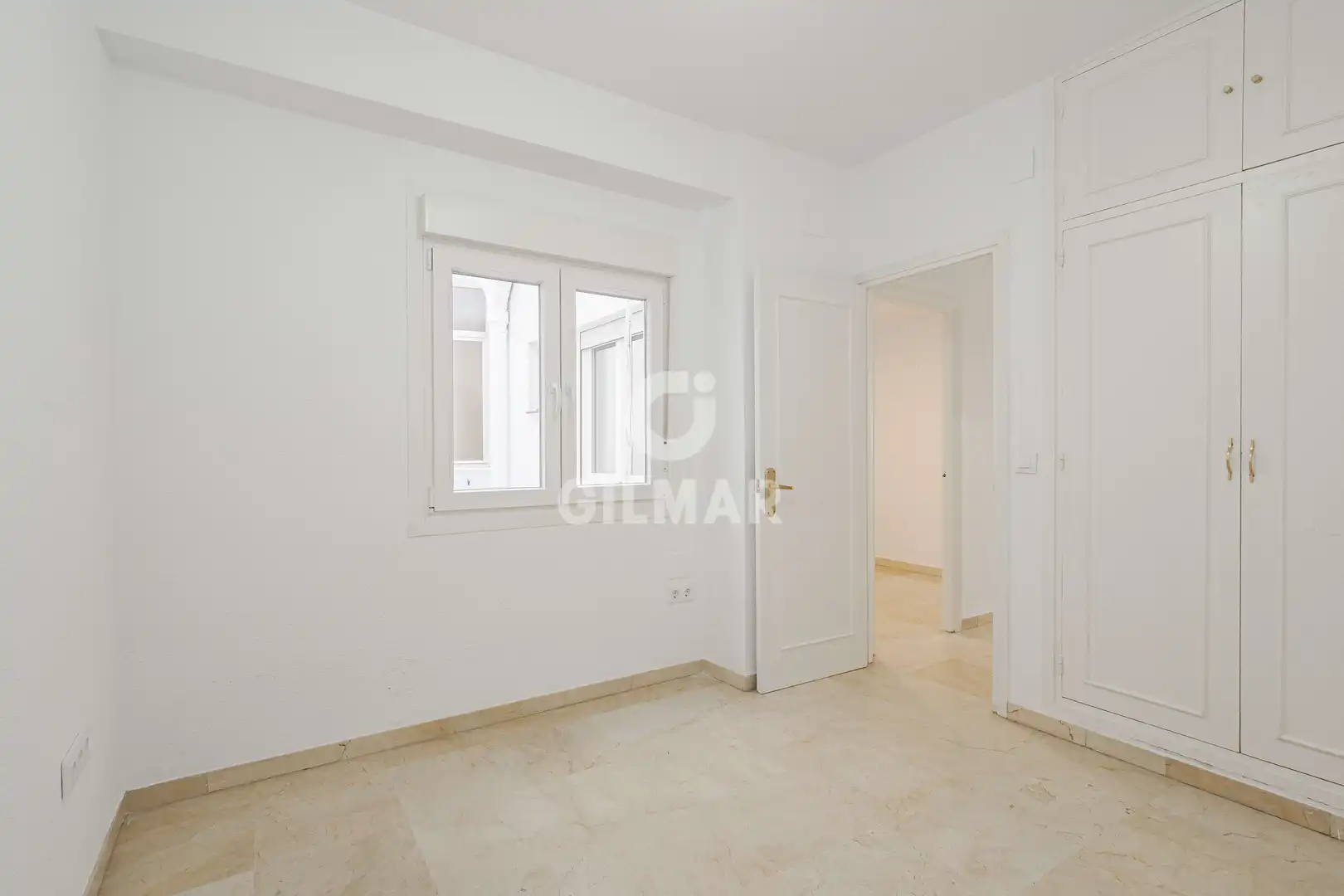 Habitación de Piso en venta en Sevilla con Calefacción