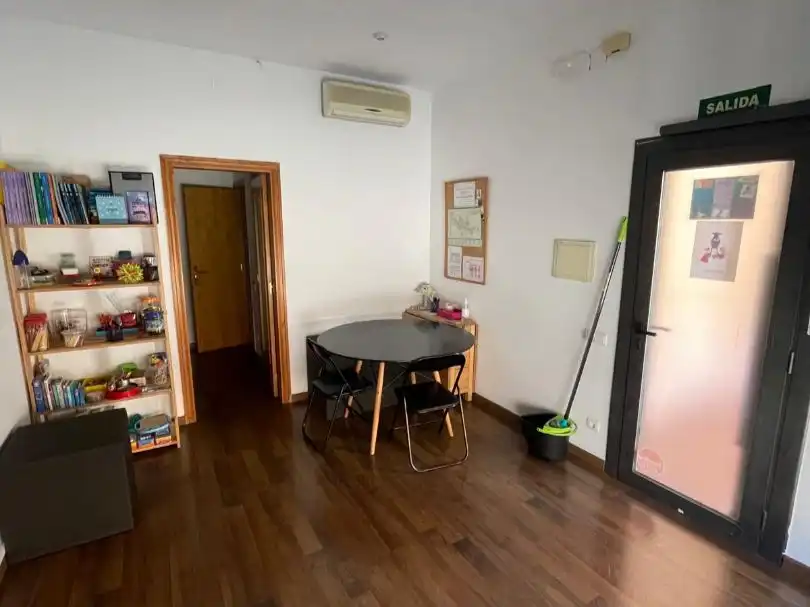 Local comercial en venda a C/SANT DOMÈNEC 3, imagen 2