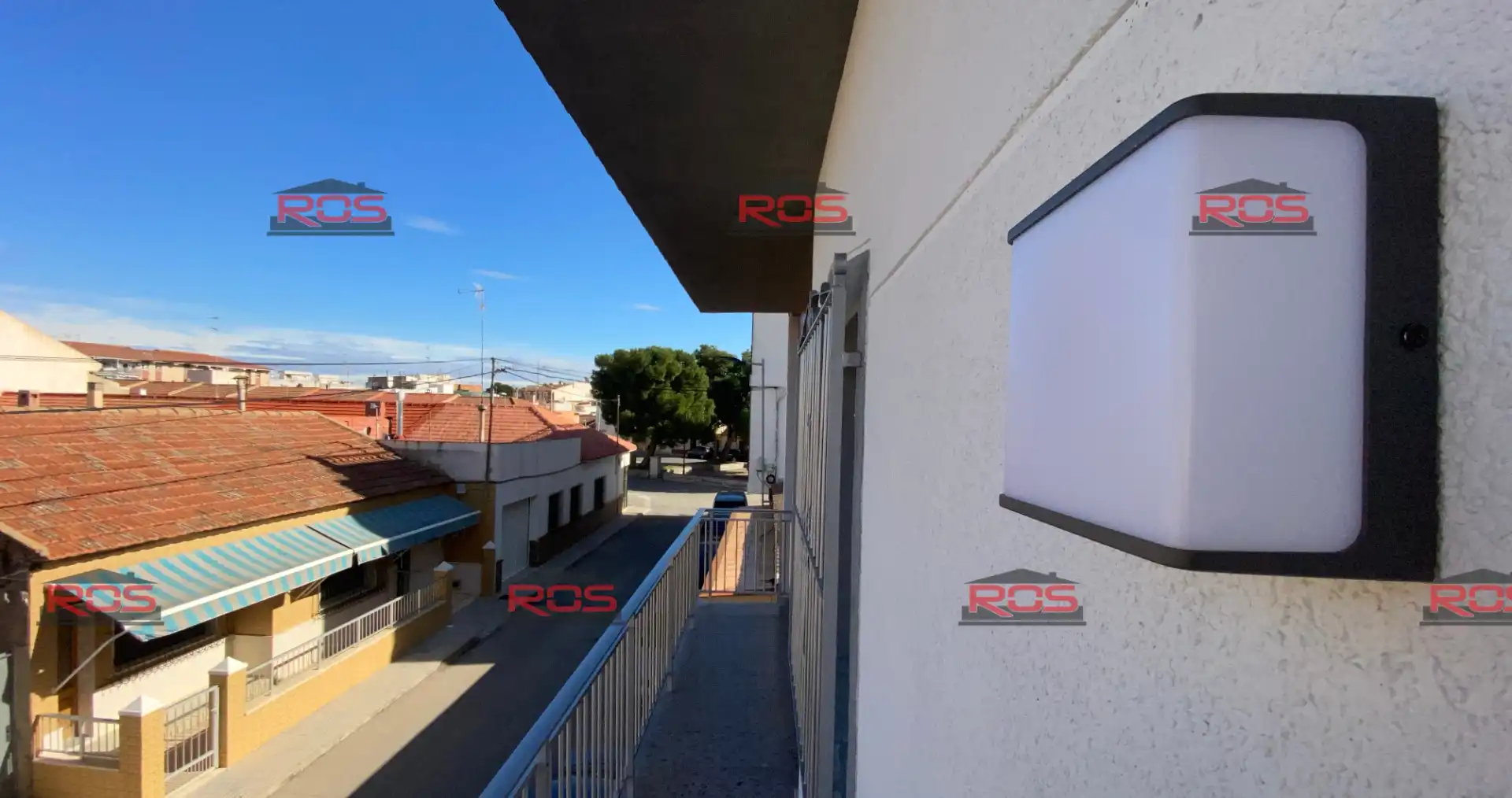Vista exterior de Casa o chalet en venta en San Pedro del Pinatar con Aire acondicionado, Terraza y Amueblado