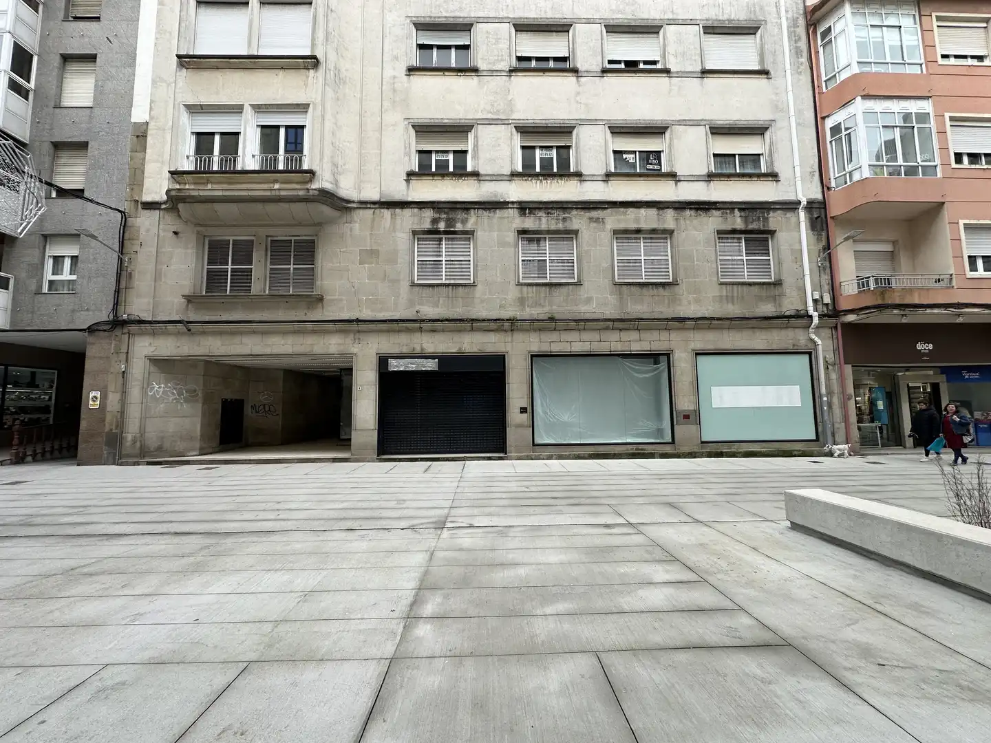 Local comercial de lloguer a Vilagarcía, imagen 2