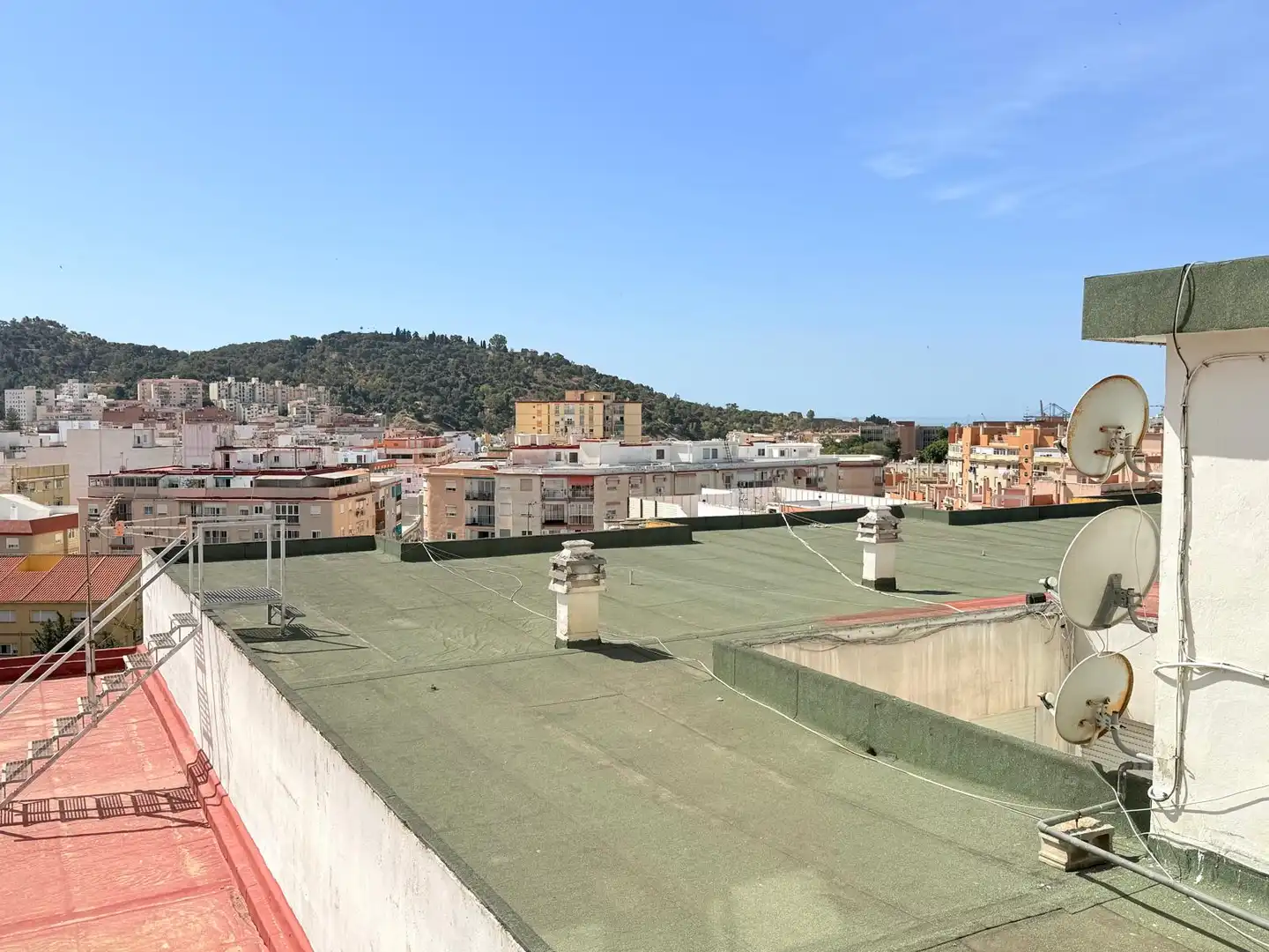 Vista exterior de Piso en venta en Málaga con Balcón