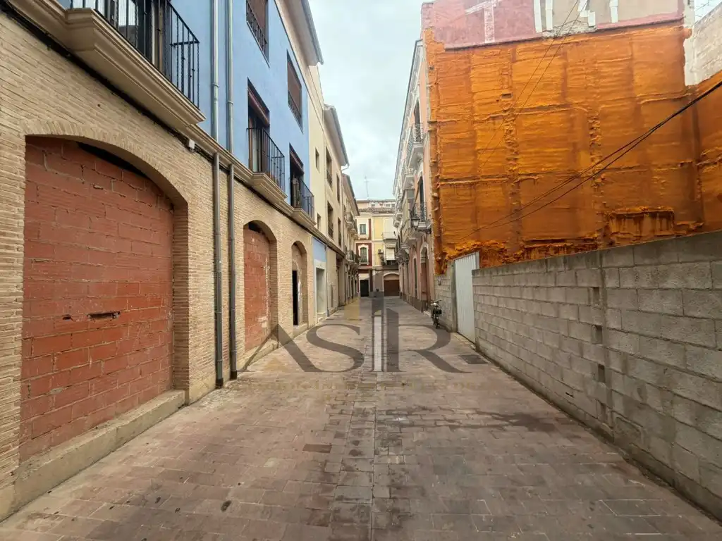 Local de alquiler en Carrer Santos, La Vila