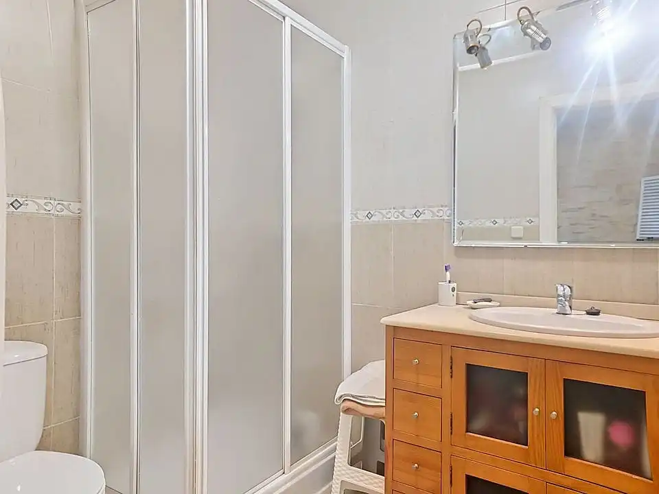 Baño de Casa o chalet en venta en Aranjuez con Aire acondicionado, Calefacción y Jardín privado