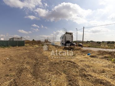 Terreny residencial en venda a Torrejón del Rey