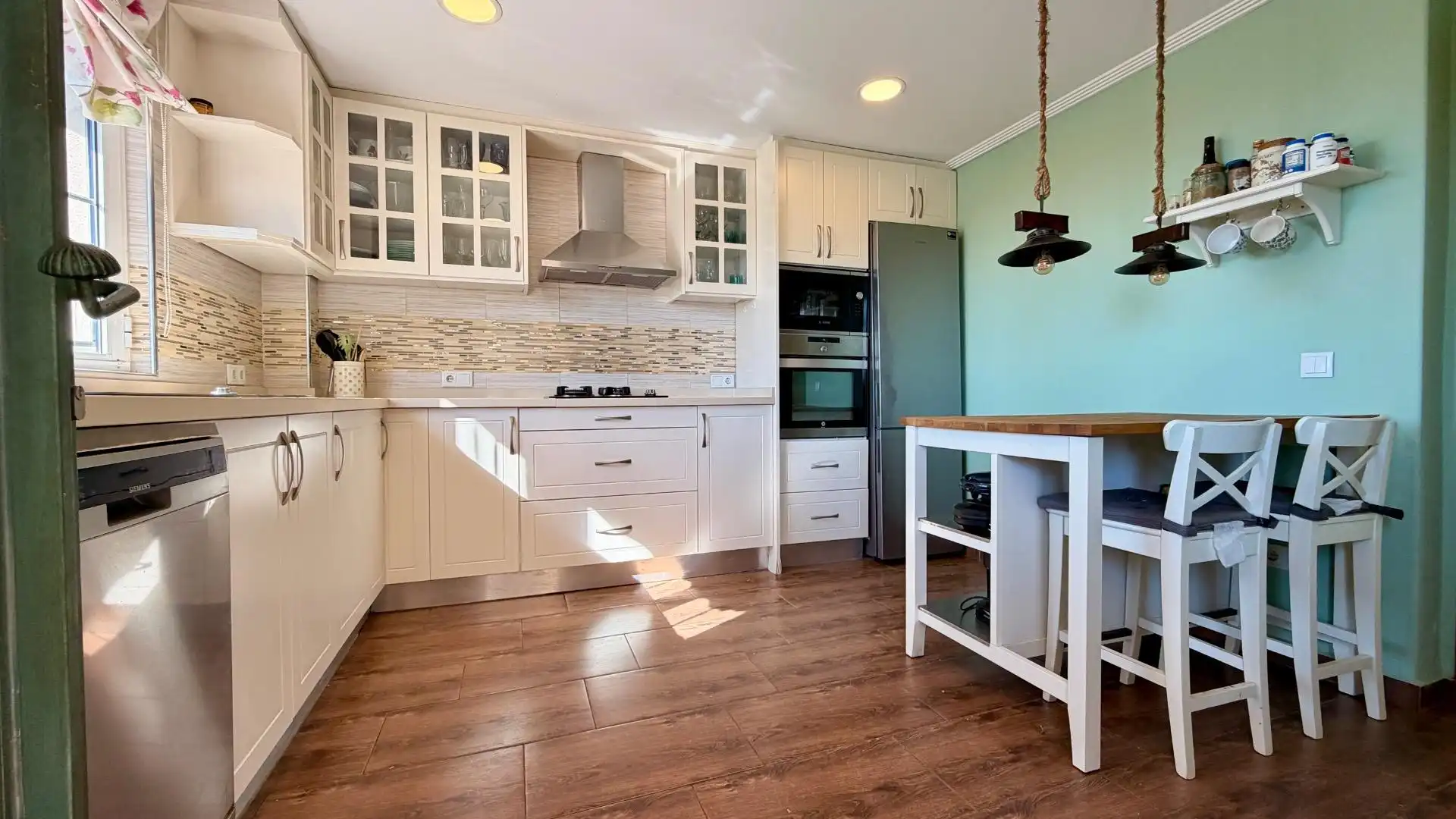 Kitchen of Houses for sale in Elche / Elx  with Air Conditioner, Heating and Terrace